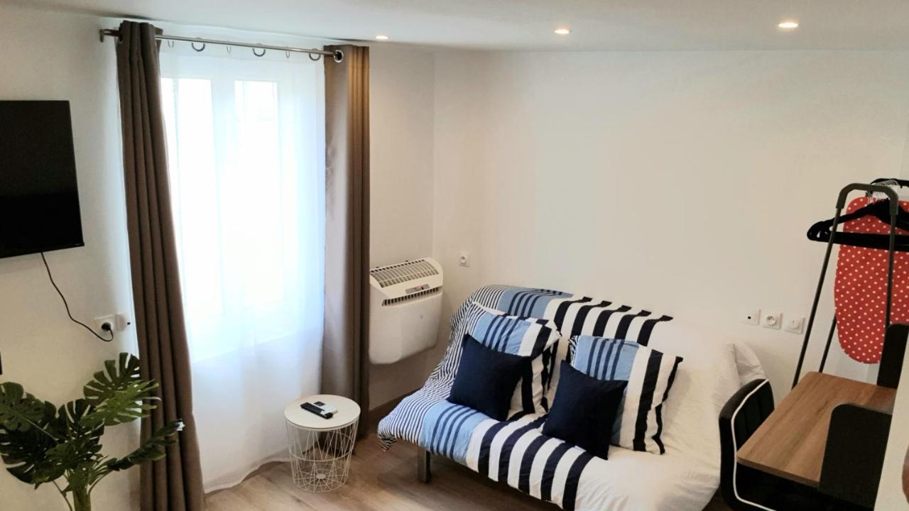 Escapade Niortaise - Studios Climatises Hyper-Centre De Niort Zewnętrze zdjęcie